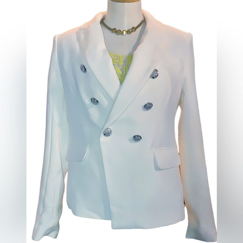 🤍  White Double Breasted Blazer